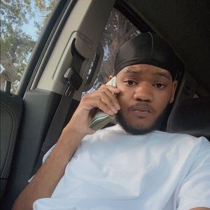 Meet your Posher, Kameron